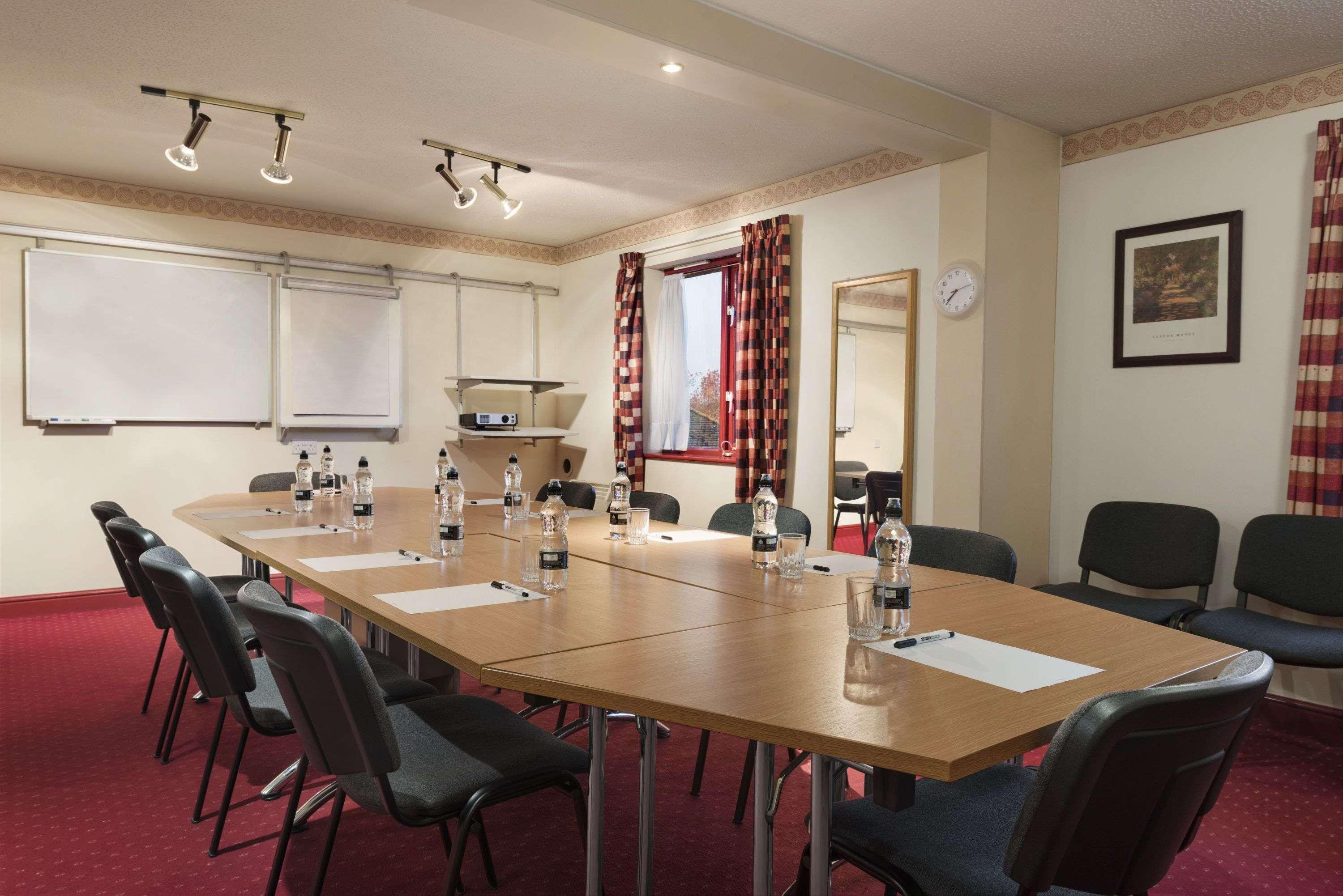 Days Inn Tewkesbury Strensham Extérieur photo