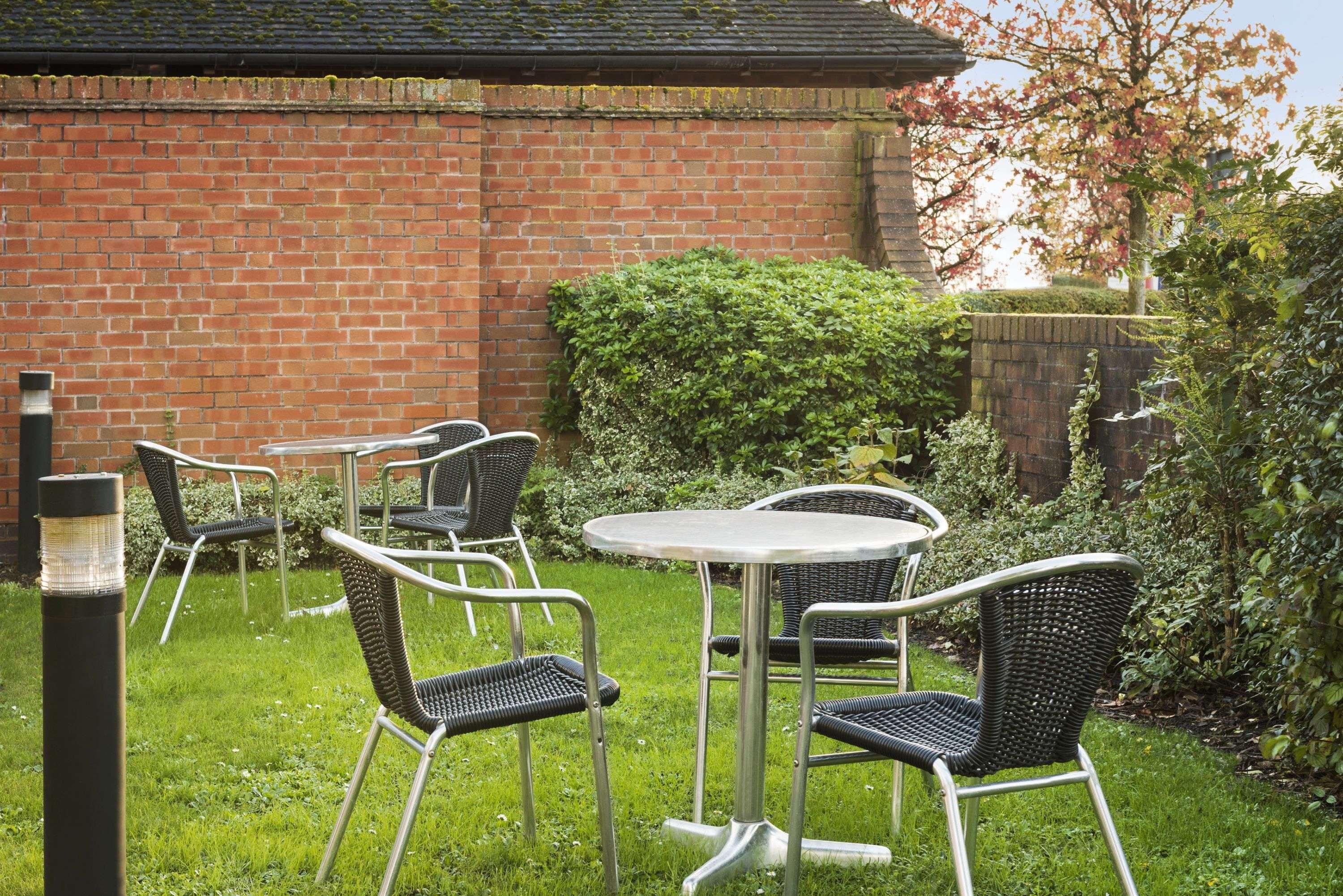 Days Inn Tewkesbury Strensham Extérieur photo